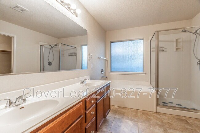 Building Photo - 8439 Painted Wagon