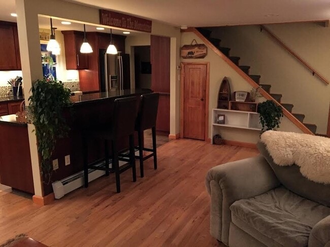 Building Photo - Beautiful, North Evergreen, Mountain Home ...