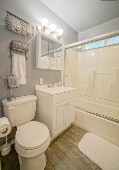 Building Photo - 1615 S 359th St