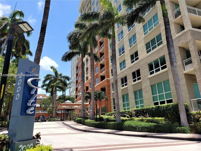 Building Photo - 2001 Biscayne Blvd