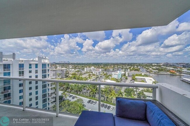 Building Photo - 2841 N Ocean Blvd