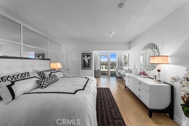 Building Photo - 13600 Marina Pointe Dr