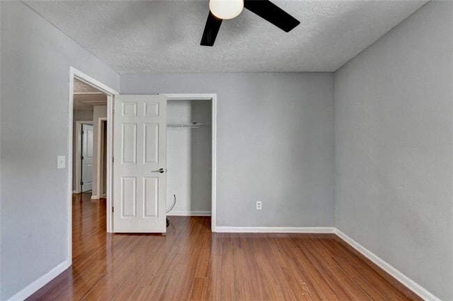 Building Photo - 702 Ashley Glen Ln
