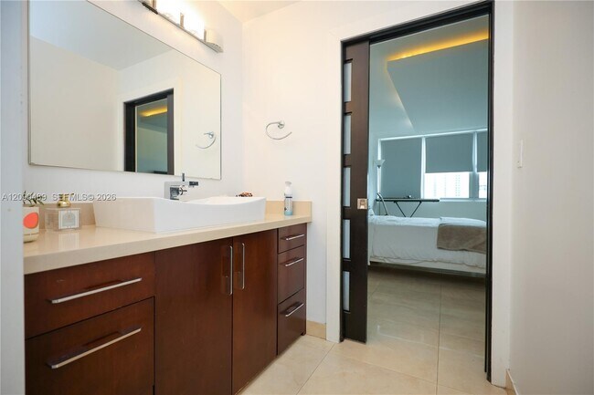 Building Photo - 7135 Collins Ave