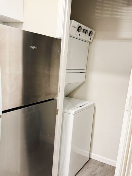 Building Photo - 231 Harmony Mdws Ct