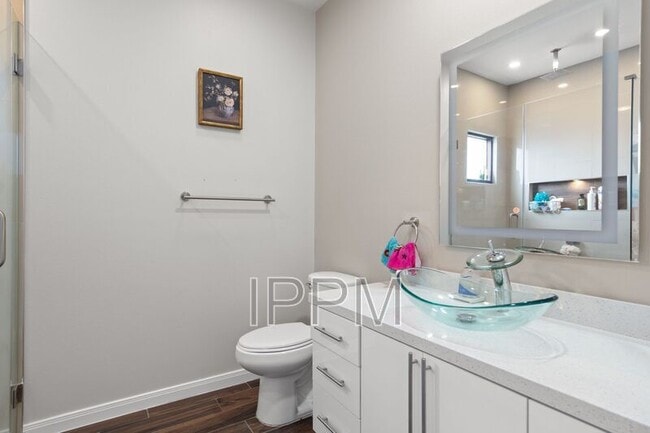 Building Photo - 30816 Muraya St