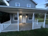 Building Photo - 3040 Warren Ctr Rd