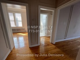 Building Photo - 1373 W Estes Ave