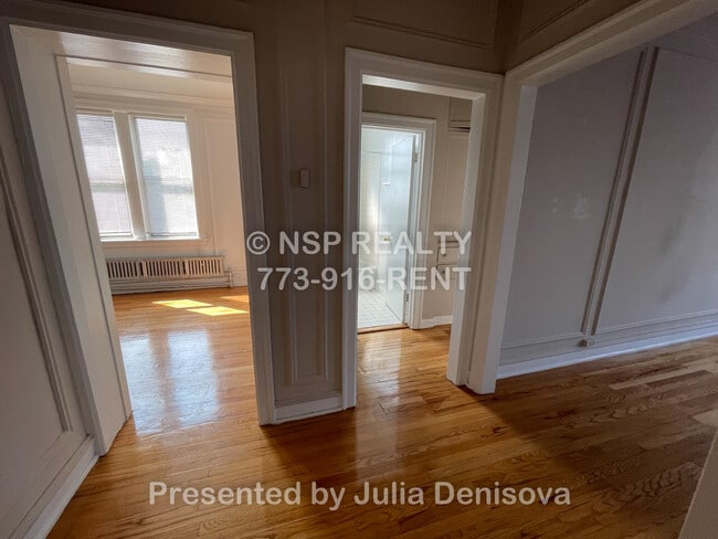 Building Photo - 1373 W Estes Ave