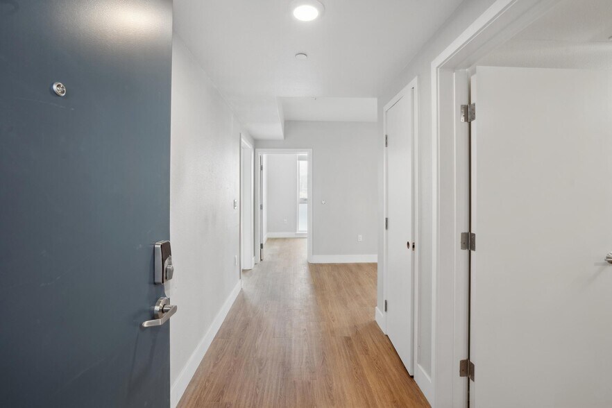 Building Photo - 2480 Bancroft Way