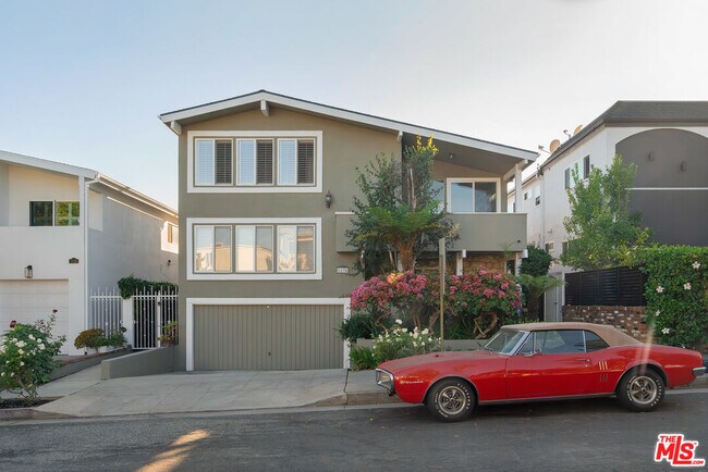 Building Photo - 1134 23rd St