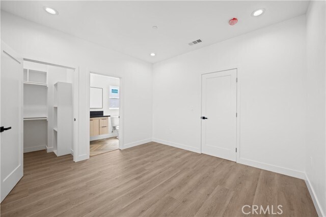 Building Photo - 644 N Boyle Ave