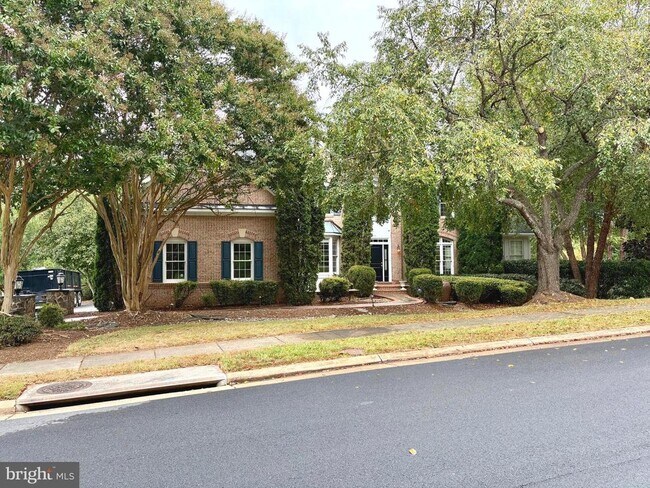 Building Photo - 1151 Fieldview Dr