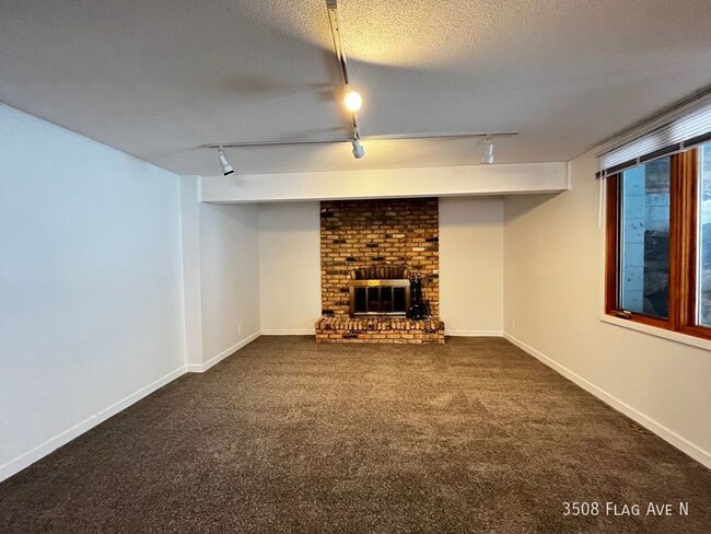 Building Photo - 4br 2.5ba 2cg ~ Security Deposit Alternati...