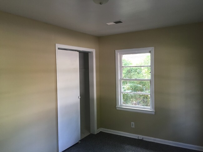 Building Photo - **AVAILABLE NOW**Near Ft. Benning. Columbu...