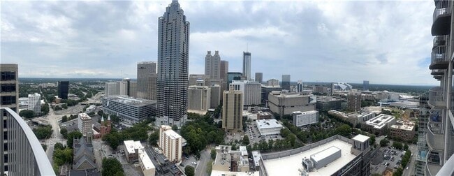 Primary Photo - 400 W Peachtree St NW