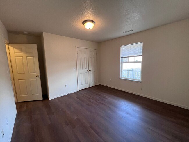 Building Photo - 6308-MF2-E1