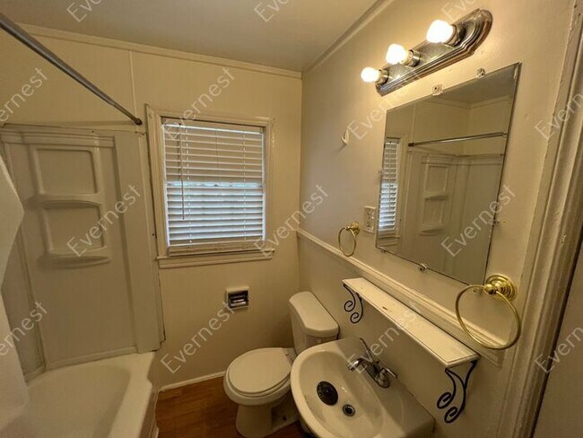Building Photo - 7930 7th Ct S
