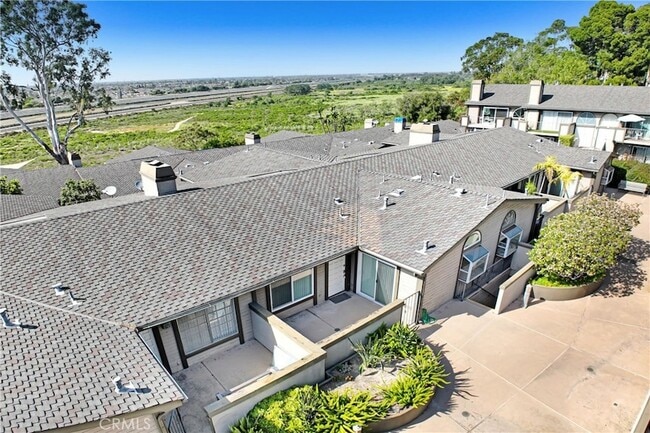 Building Photo - 2175 Pacific Ave