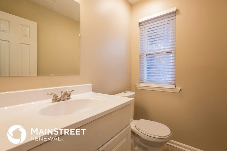 Building Photo - 3233 Forest Breeze Dr