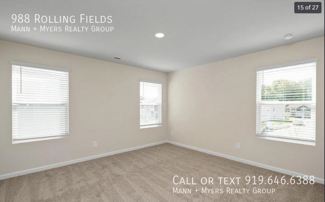 Building Photo - 988 Rolling Flds Dr