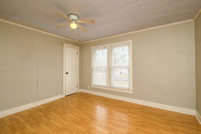 Building Photo - "Spacious 4-Bed Family Haven with 2.5 Baths in Charming Martin, TN – Your Next Home Awaits!"