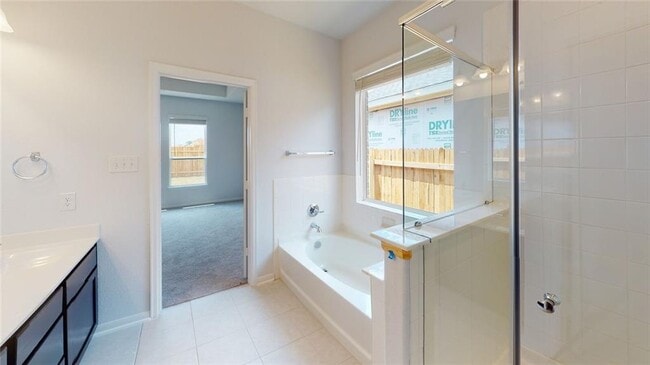 Building Photo - 125 Camella St