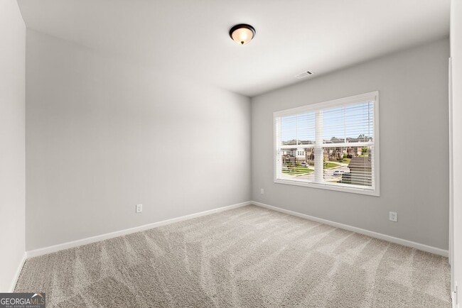 Building Photo - 4656 Silver Oak Dr