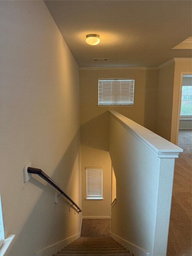 Building Photo - 15843 Grey Boulder Dr