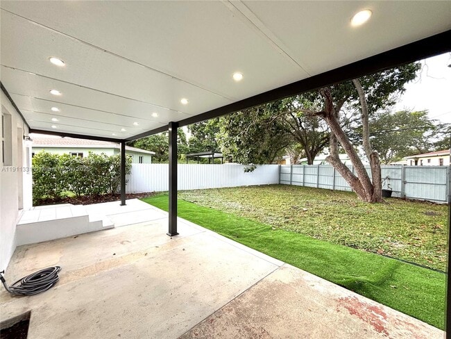 Building Photo - 265 NW 130th St