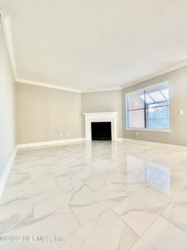 Building Photo - 887 Coral Reef Way