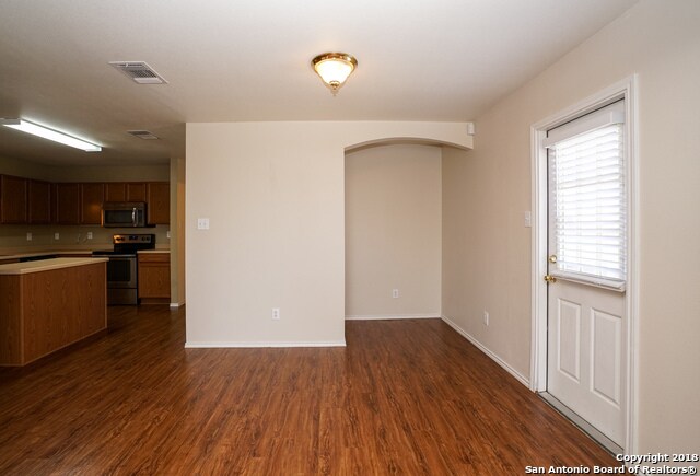 Building Photo - 10603 S Shaenridge