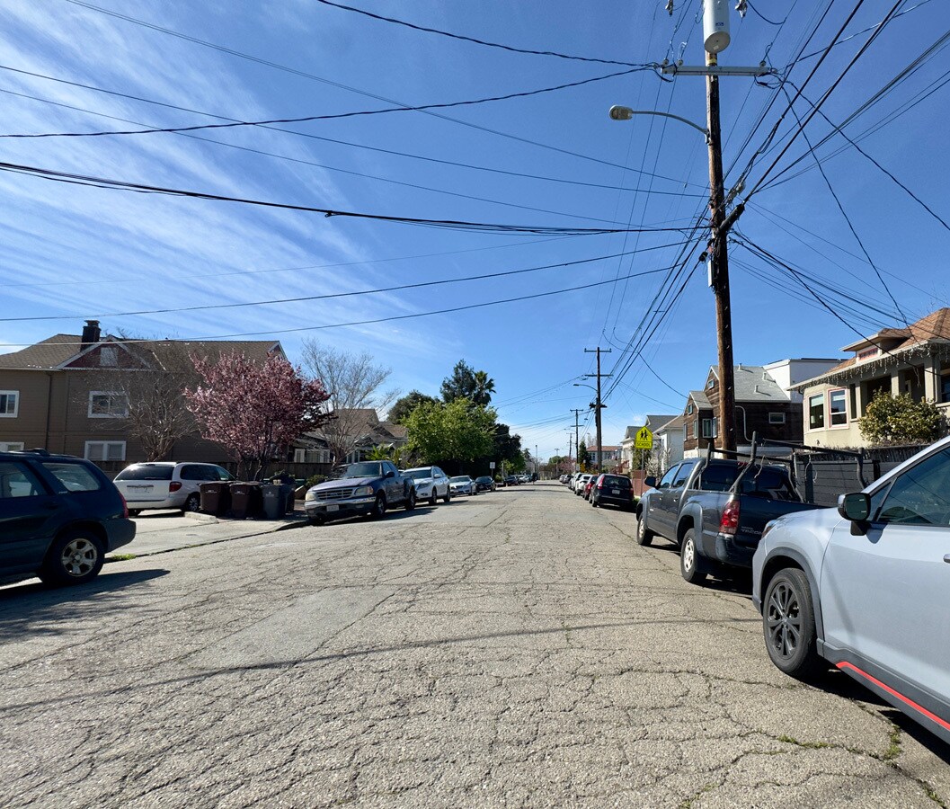 Building Photo - 1038 62nd St