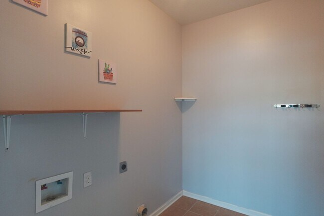 Building Photo - Available Soon!