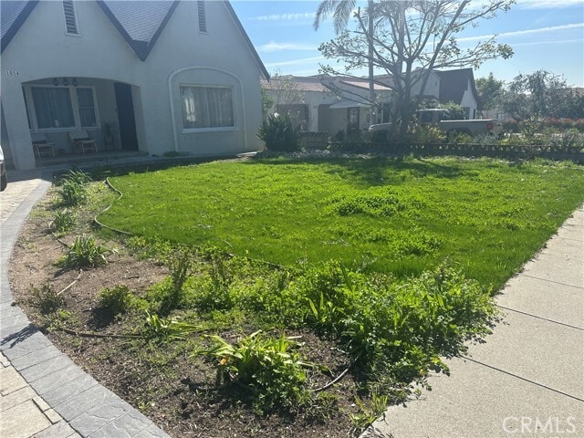 Building Photo - 1054 N Euclid Ave