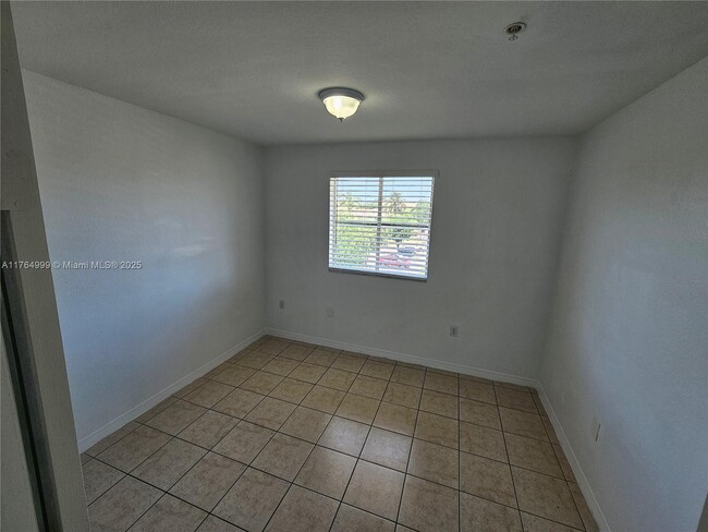 Building Photo - 8882 W Flagler St