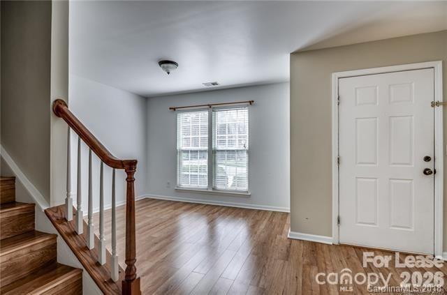 Building Photo - 12624 Cardinal Woods Dr