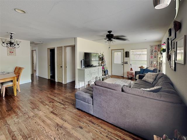Building Photo - 4705 Selkirk Dr