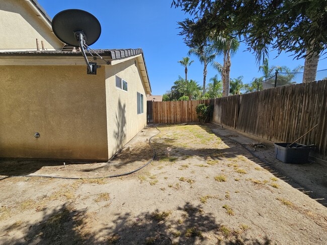 Building Photo - 6111 Brewer Creek Dr