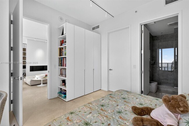 Building Photo - 9705 Collins Ave