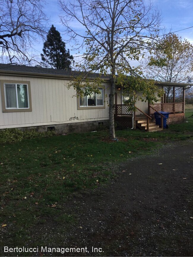 Primary Photo - 3 br, 2 bath House - 40505 Hess Rd.