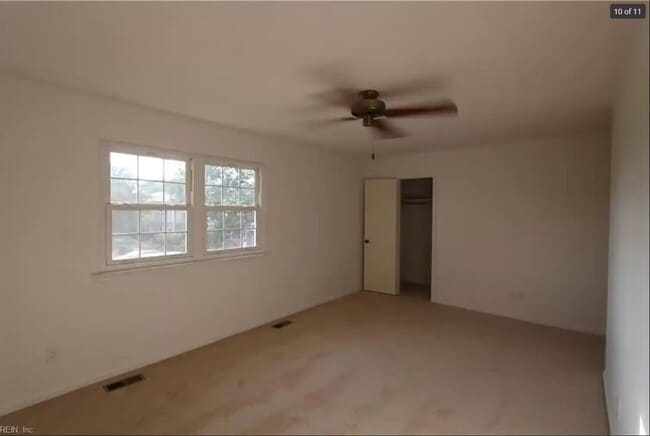 Upstairs Master - 119 Hampstead Ct