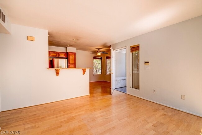 Building Photo - 3060 Casey Dr