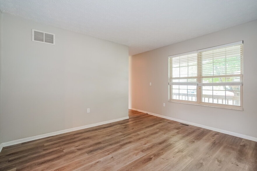 Building Photo - 4299 Shady Meadows Dr