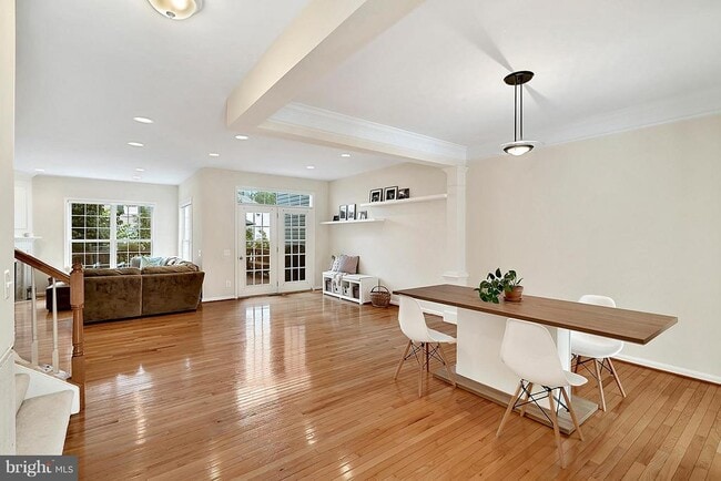 Building Photo - 4035 Timber Oak Trl