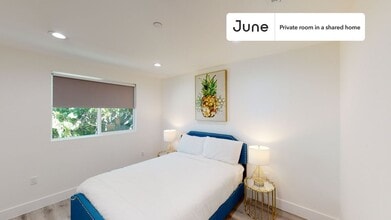 Building Photo - Room in Shared 4 bed/3 bath home