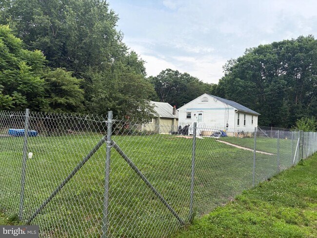 Building Photo - 102 New Jersey Ave