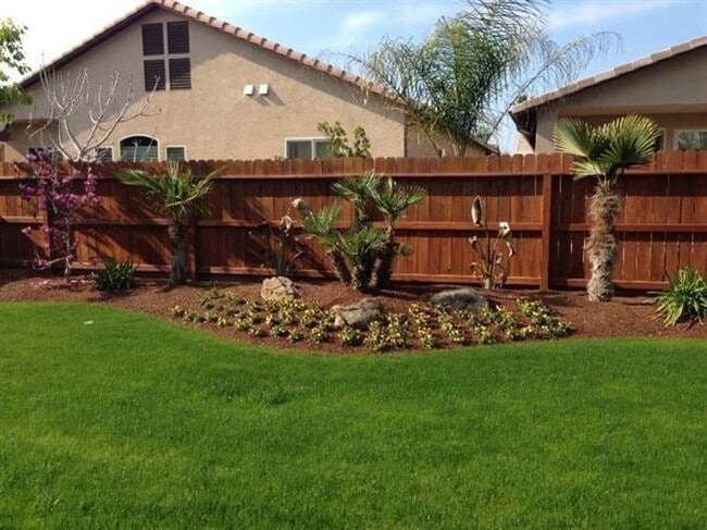 Building Photo - 11323 N Via Ventana Way