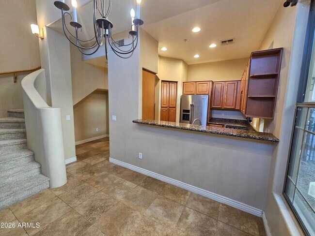 Building Photo - 14450 N Thompson Peak Pkwy