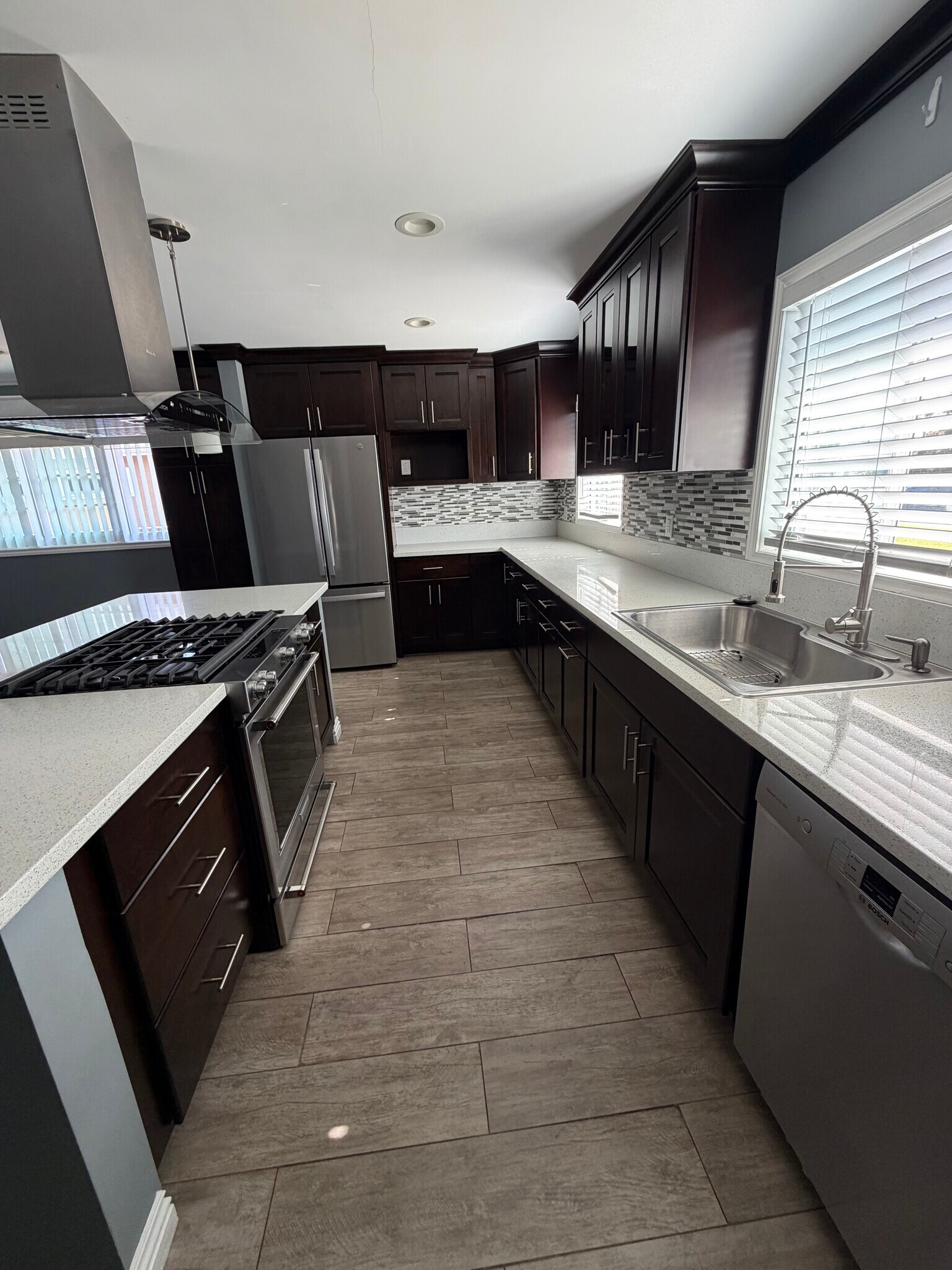 Kitchen - 6310 Indiana Ave